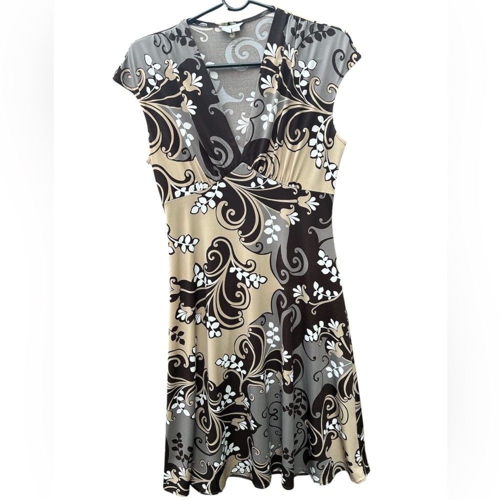 LONDON TIMES Women’s V-neckline A-line Stretchy Dress Size: 8